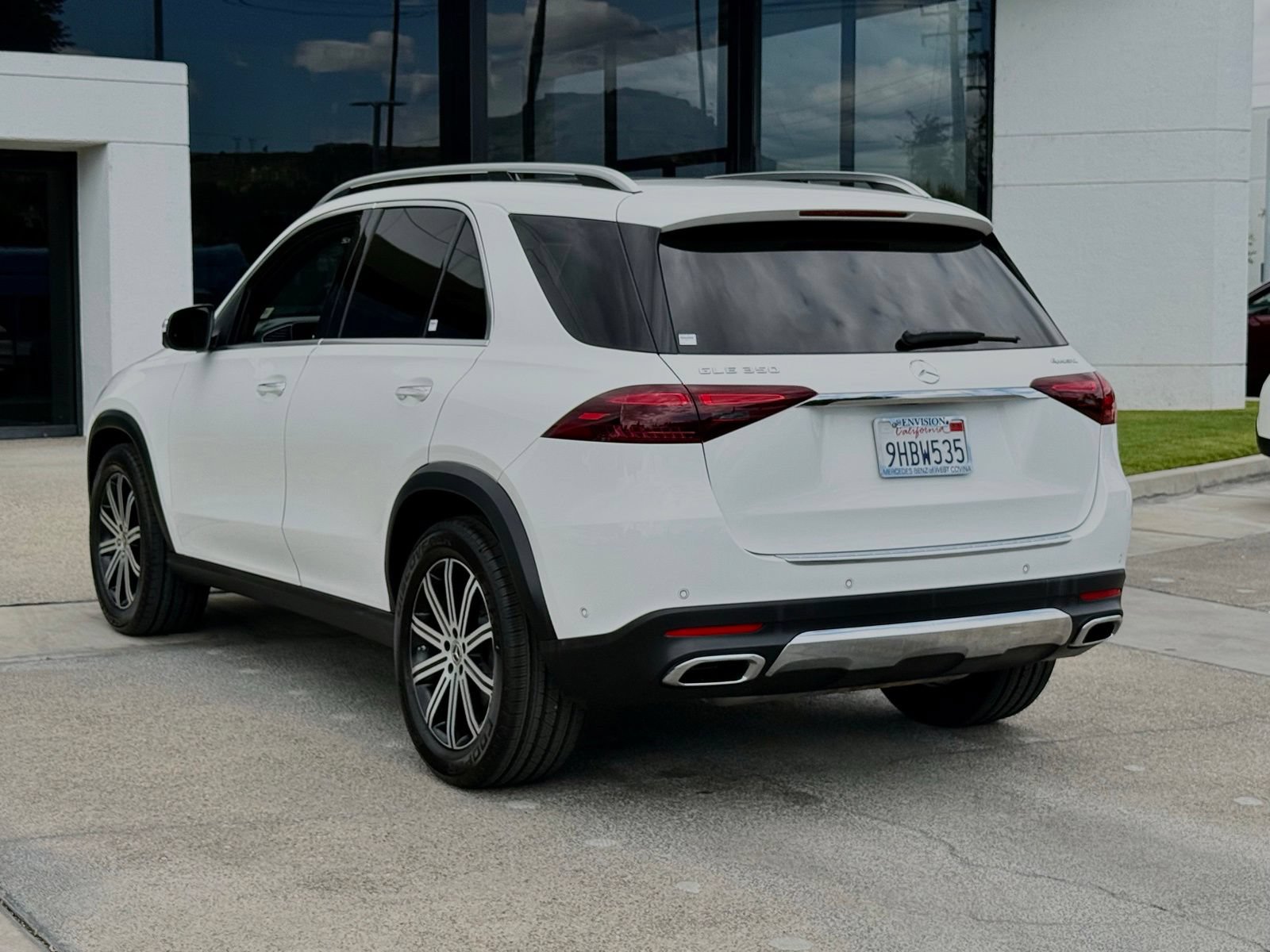 Used 2024 Mercedes-Benz GLE 350 4MATIC image 10