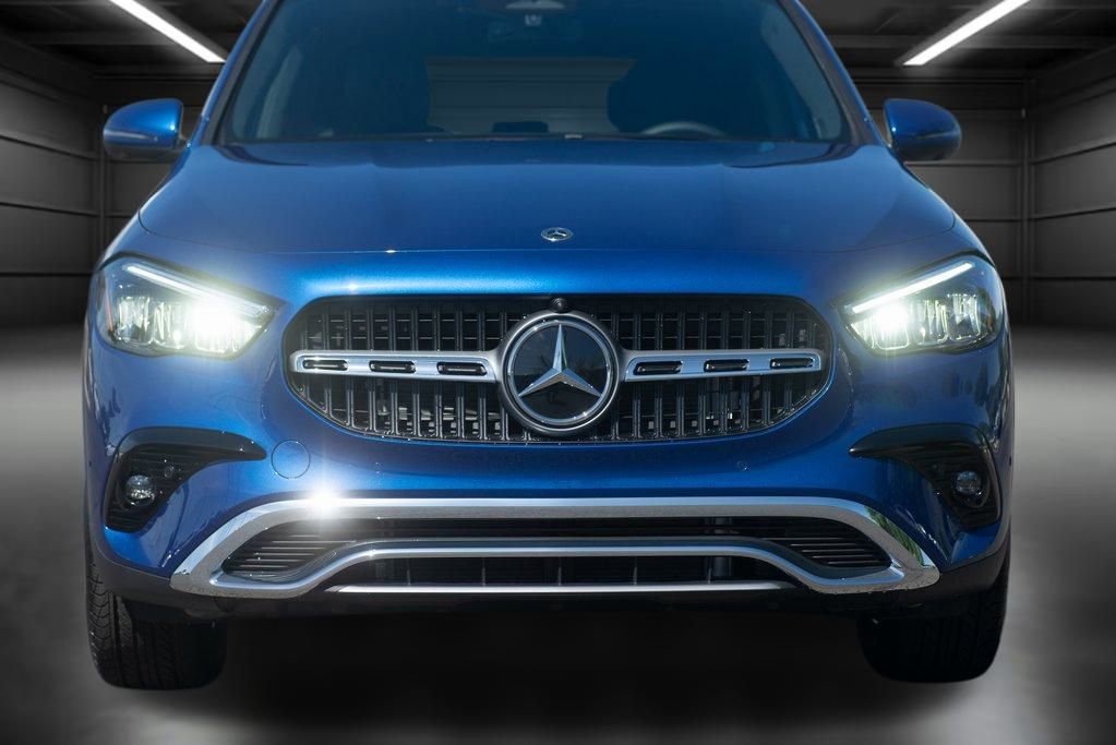 Used 2025 Mercedes-Benz GLA 250 4MATIC image 12