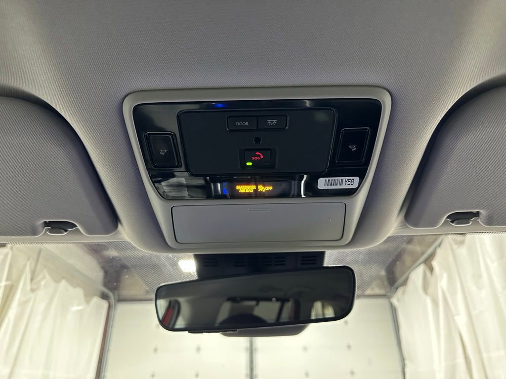 Used 2025 Toyota Grand Highlander FWD image 42