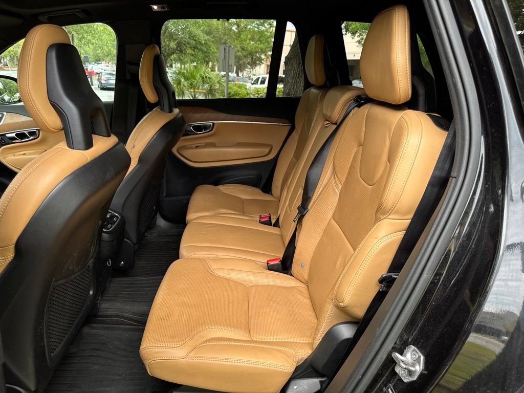 Used 2017 Volvo XC90 T6 Inscription w/ Vision Package AWD/4WD image 10