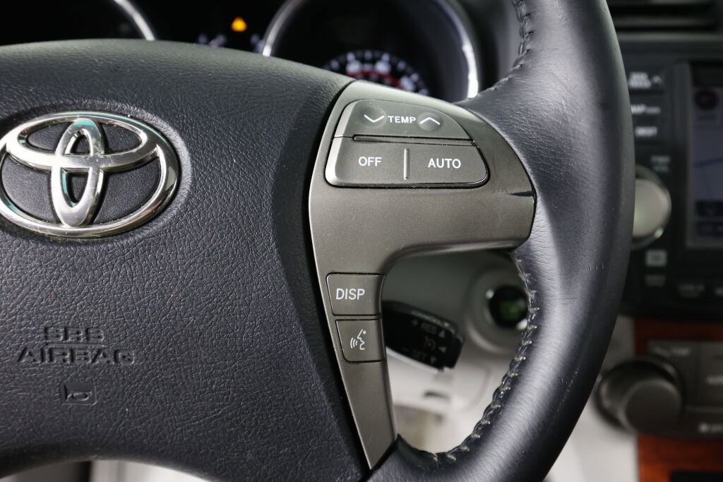 Used 2009 Toyota Highlander Limited AWD/4WD image 35