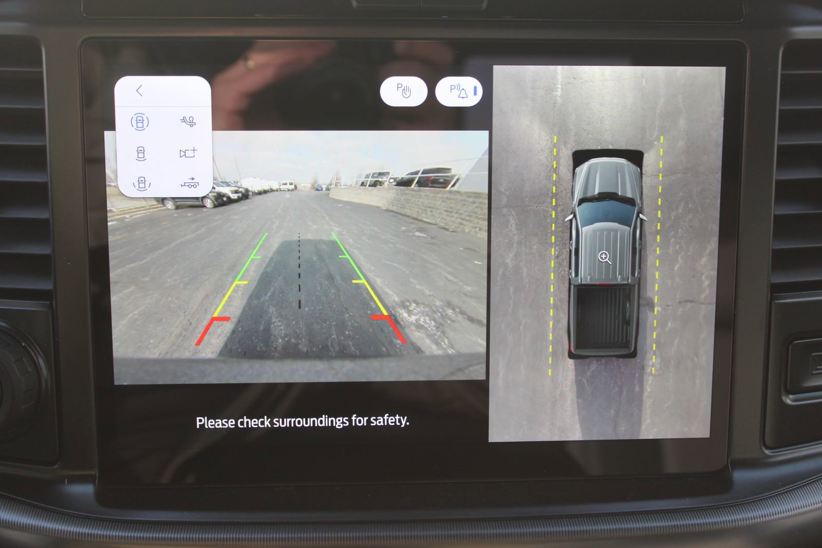 New 2025 Ford F150 Lariat w/ Equipment Group 501A Mid image 49