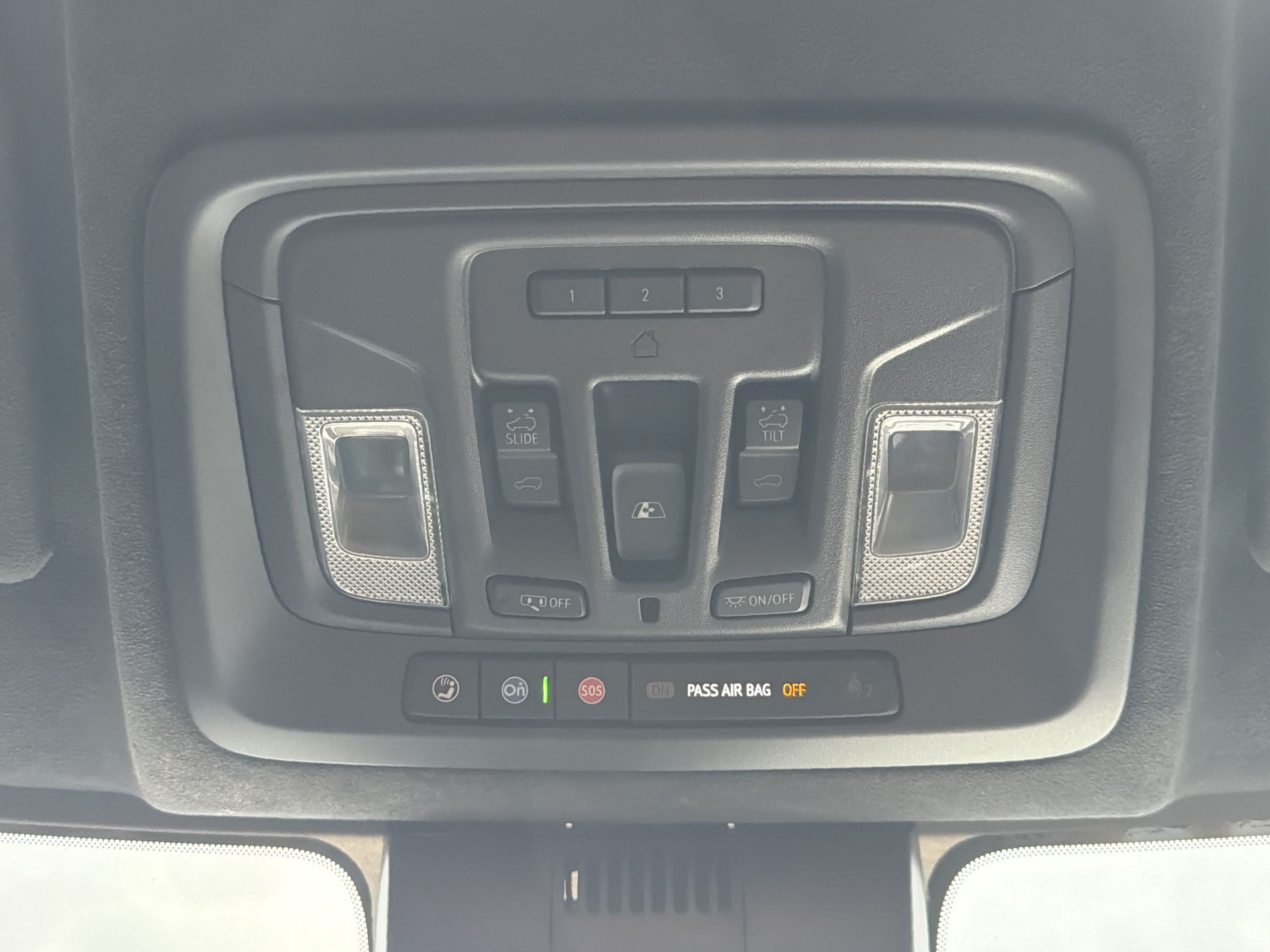 Used 2024 GMC Sierra 2500 Denali Ultimate AWD/4WD image 24