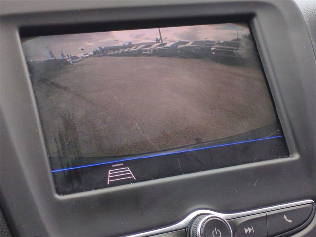 Used 2021 Chevrolet Equinox LS image 23