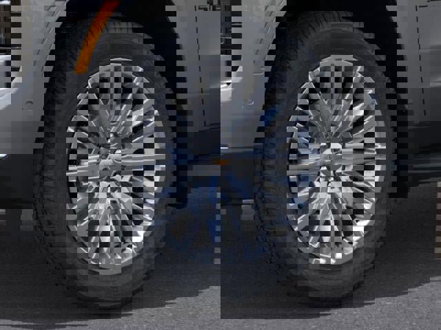 New 2026 Chevrolet Suburban LT w/ Comfort Package image 9