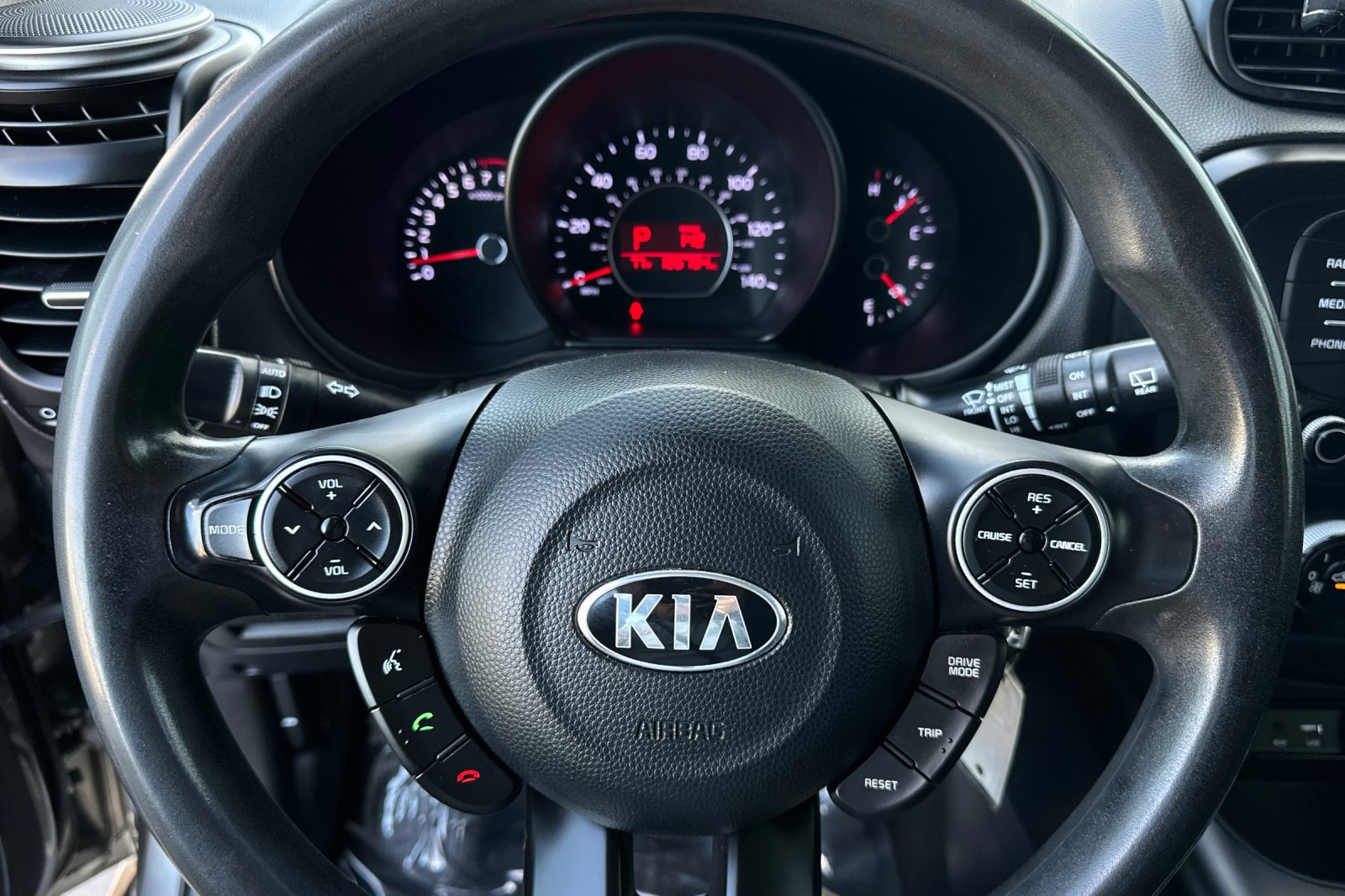 Used 2019 Kia Soul FWD image 28