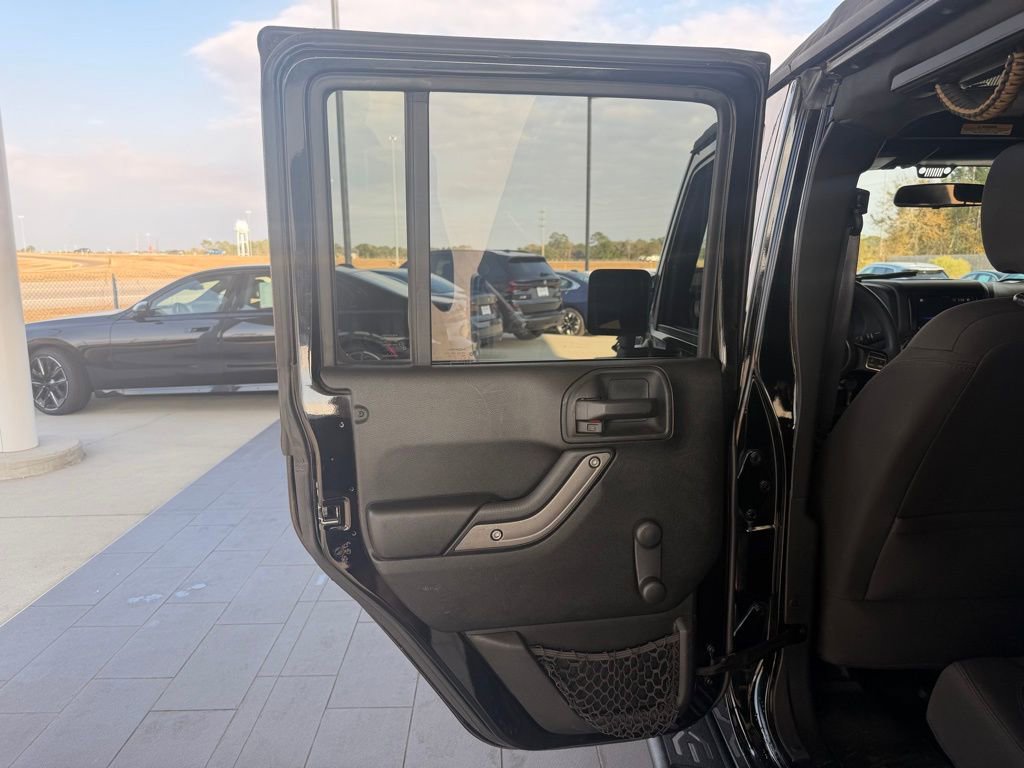 Used 2017 Jeep Wrangler Unlimited Sport image 15