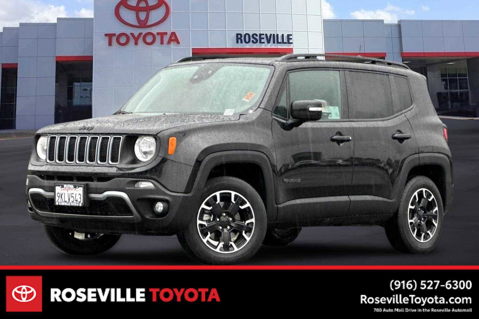Used 2023 Jeep Renegade Latitude AWD/4WD image 1