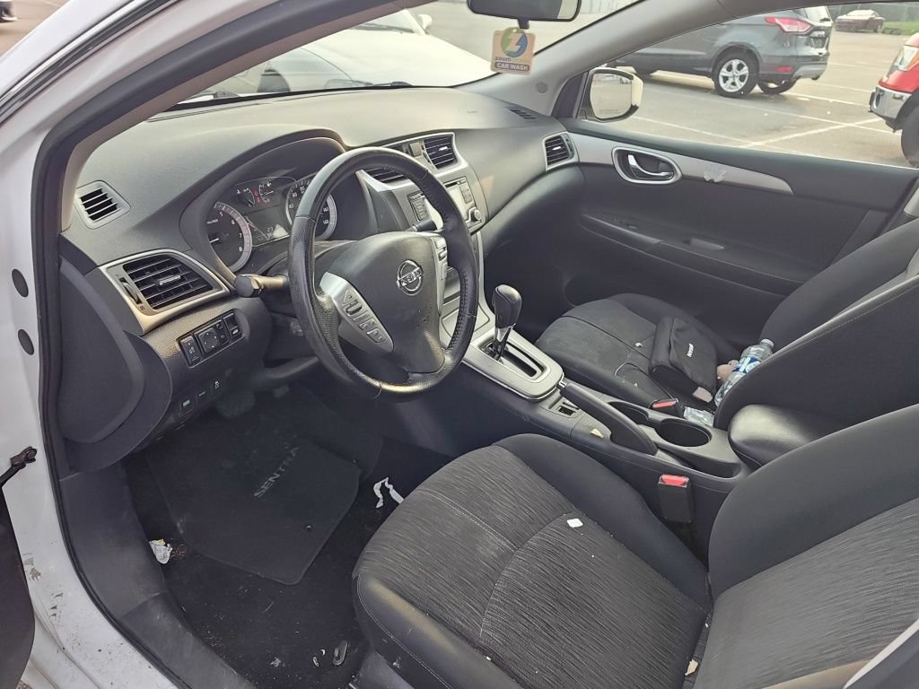 Used 2015 Nissan Sentra SV w/ Style Package FWD image 7