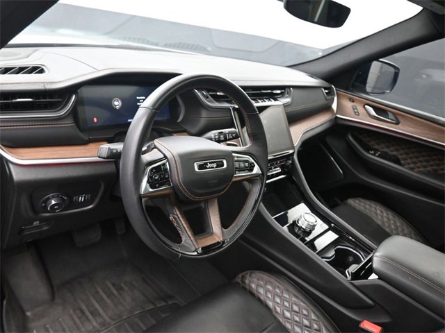 Used 2022 Jeep Grand Cherokee Summit w/ Trailer Tow Prep Group (B) image 33