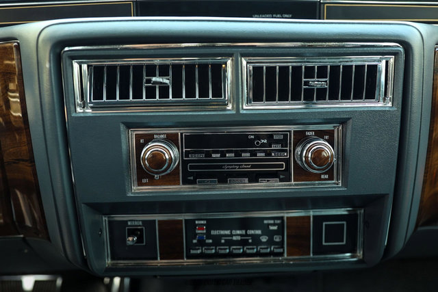 Used 1986 Cadillac Brougham Brougham image 48