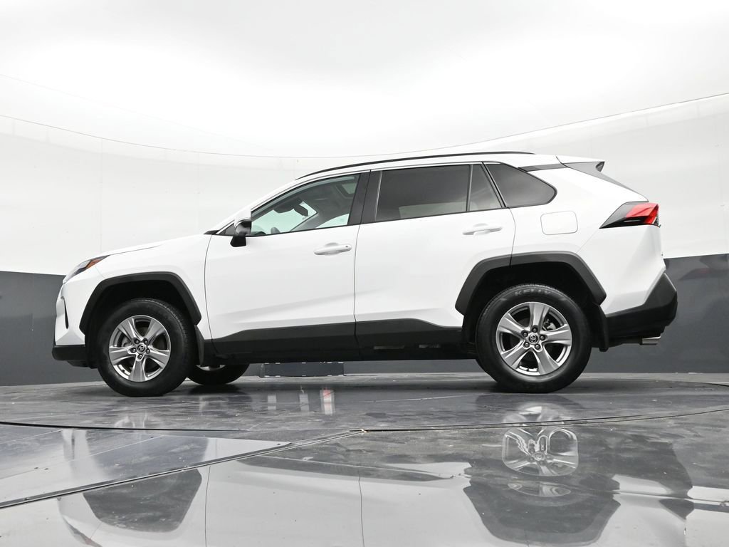 Used 2024 Toyota RAV4 XLE w/ Convenience Package image 21