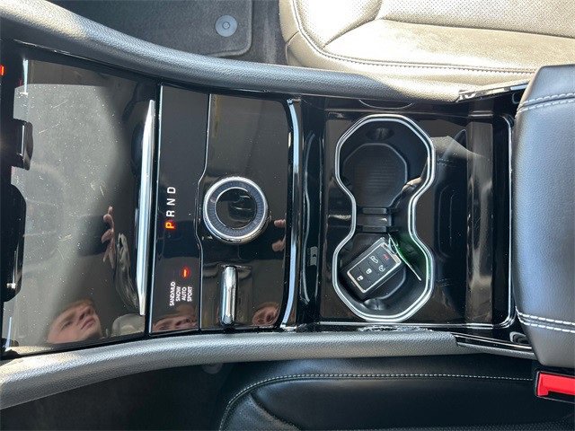 Used 2022 Jeep Grand Cherokee L Limited w/ Luxury Tech Group II image 29