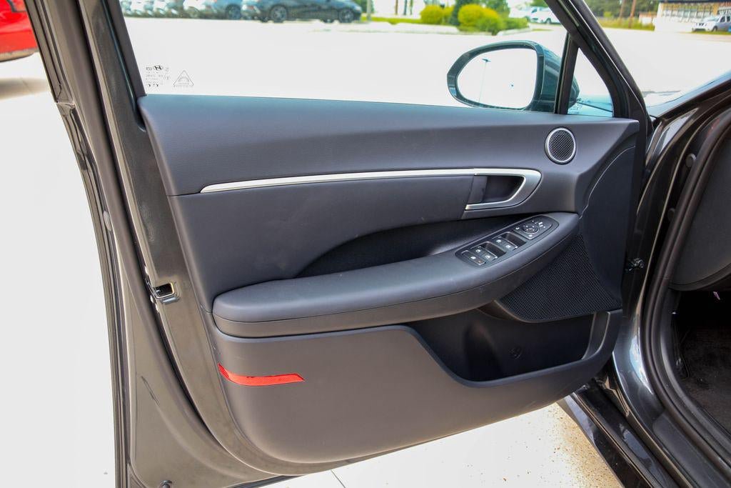 New 2026 Hyundai Sonata SEL FWD image 11