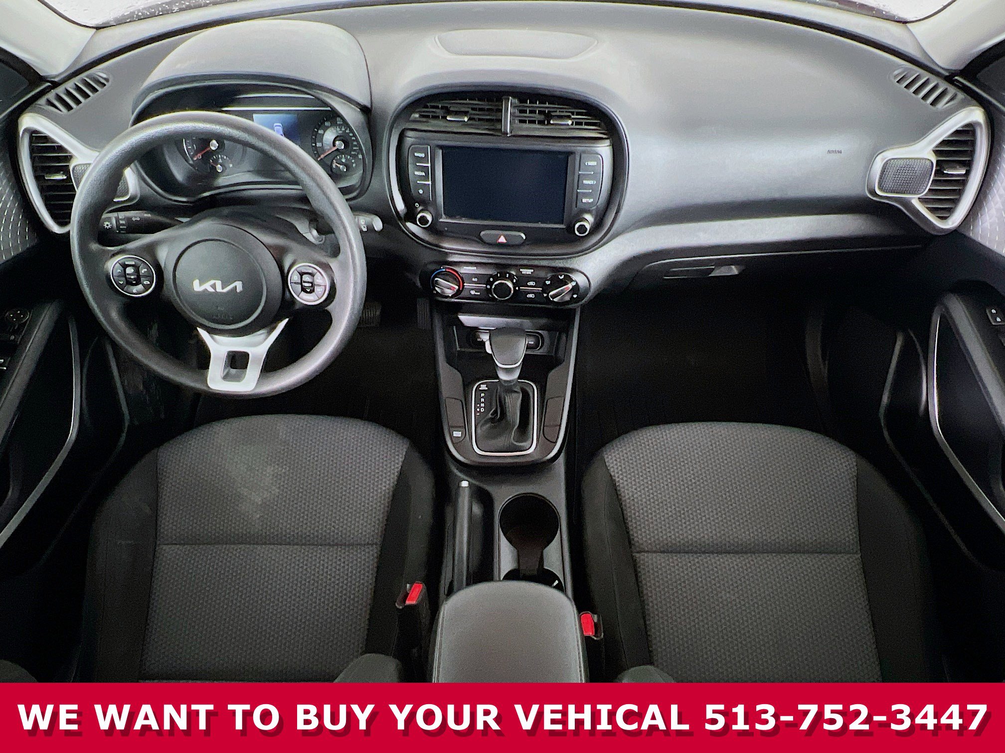 Used 2022 Kia Soul LX image 16