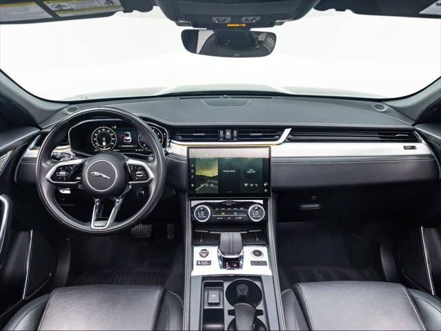 Used 2024 Jaguar F-PACE R-Dynamic S AWD/4WD image 19