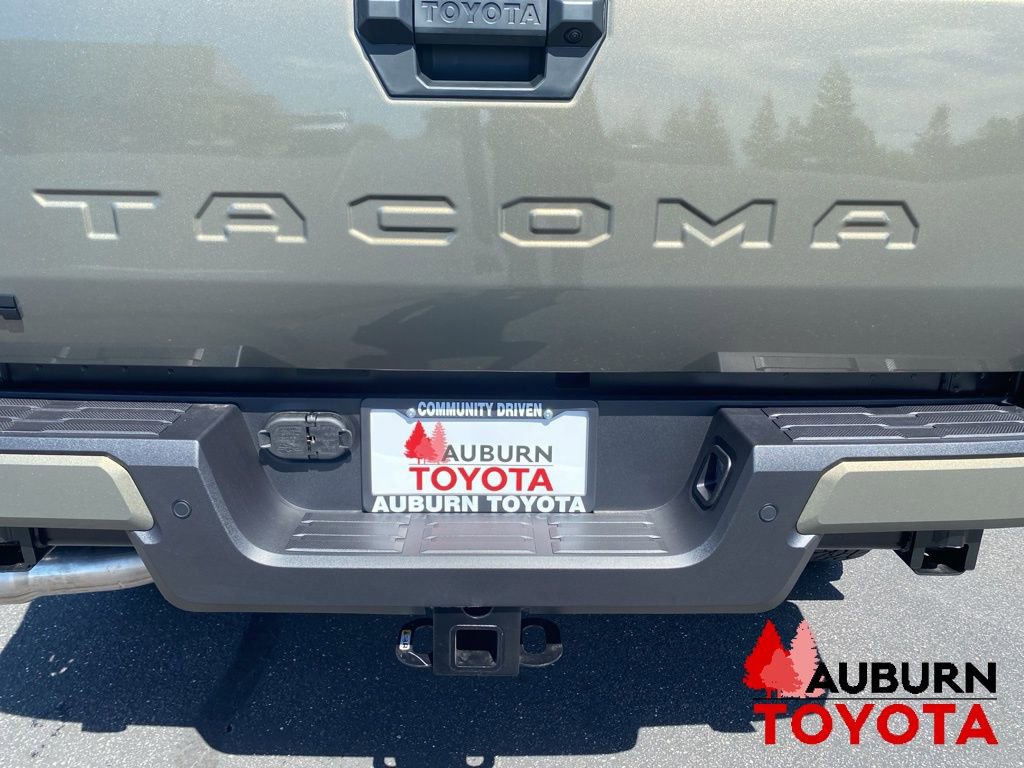 New 2026 Toyota Tacoma TRD Off-Road AWD/4WD image 8