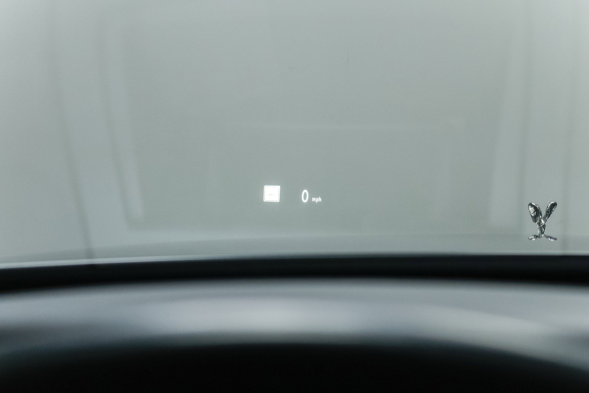 Used 2015 Rolls-Royce Ghost image 12