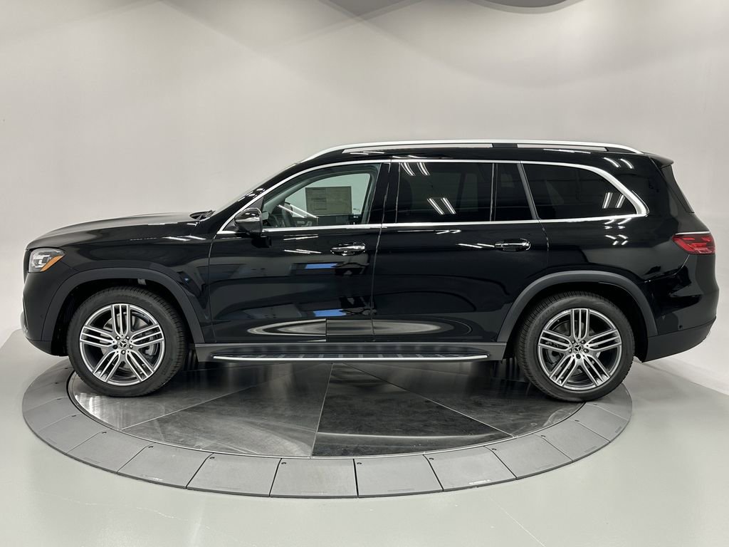New 2026 Mercedes-Benz GLS 450 4MATIC image 4