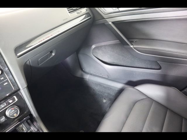 Used 2018 Volkswagen Golf SEL image 21