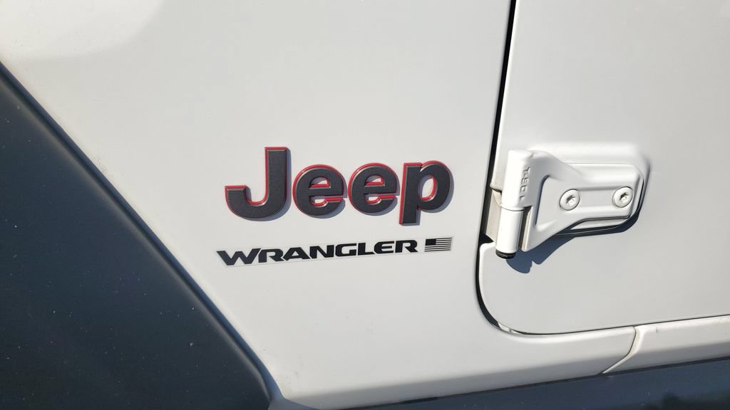 Used 2024 Jeep Wrangler Unlimited Rubicon AWD/4WD image 8