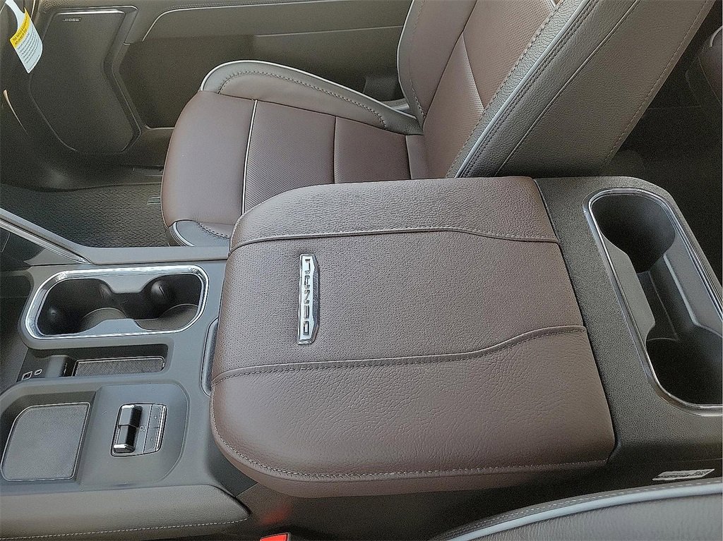 New 2026 GMC Sierra 2500 Denali w/ Denali Reserve Package image 20
