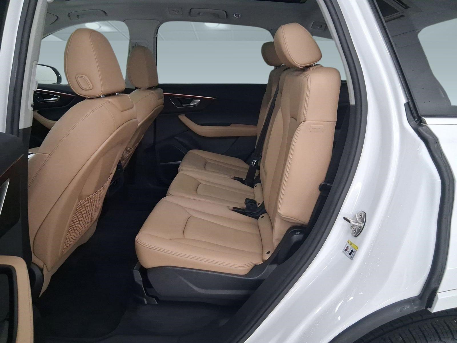 Certified 2025 Audi Q7 Premium Plus w/ Premium Plus Package image 13