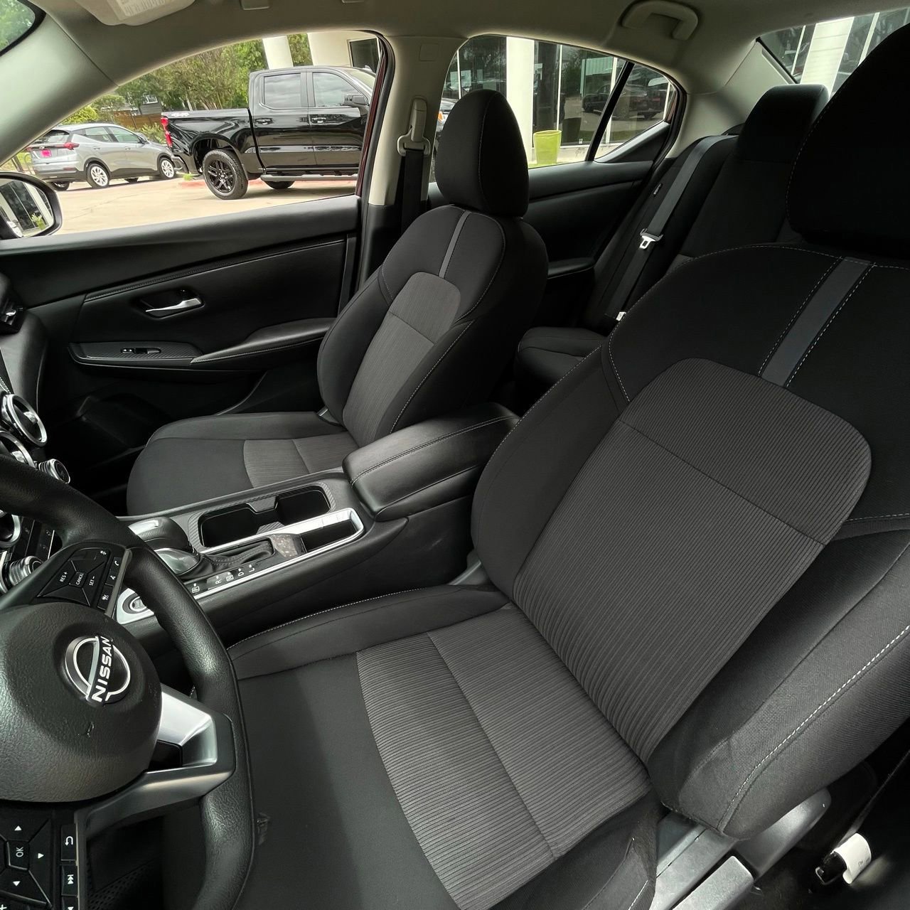 Used 2024 Nissan Sentra SV FWD image 22
