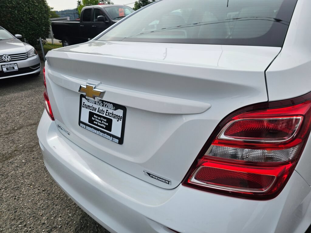 Used 2019 Chevrolet Sonic Premier FWD image 17