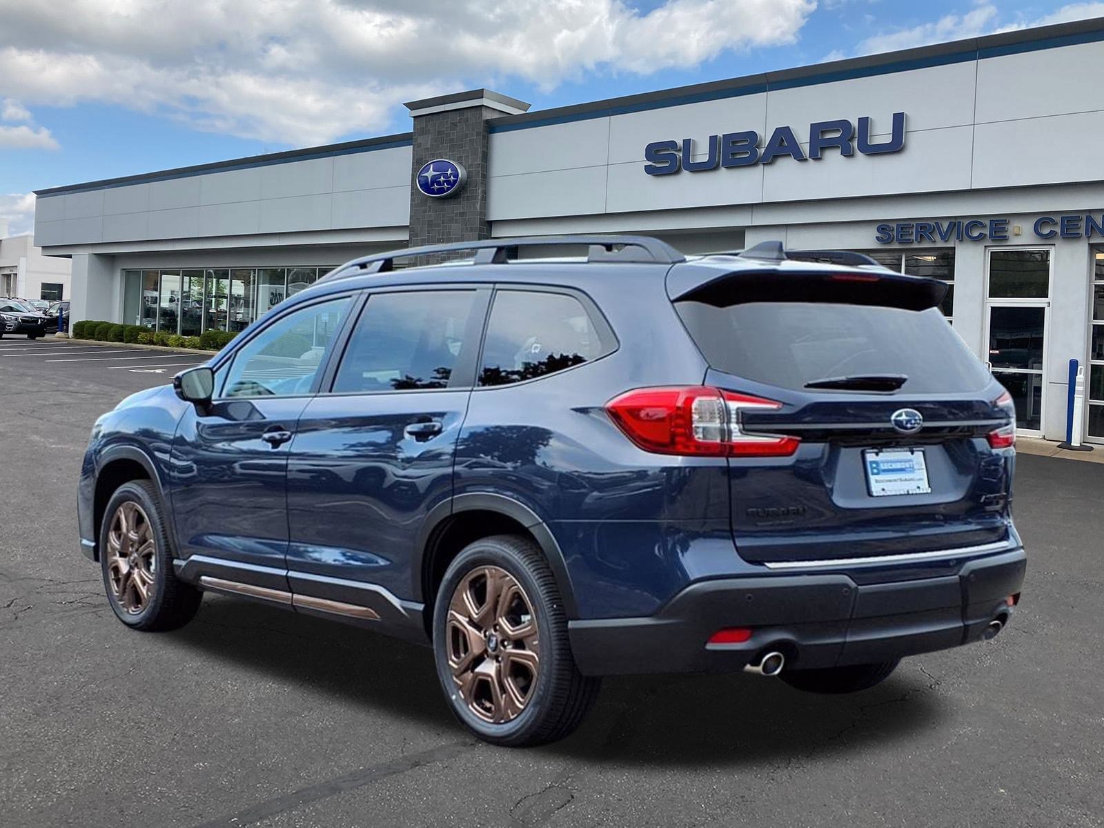 New 2025 Subaru Ascent Bronze Edition image 4