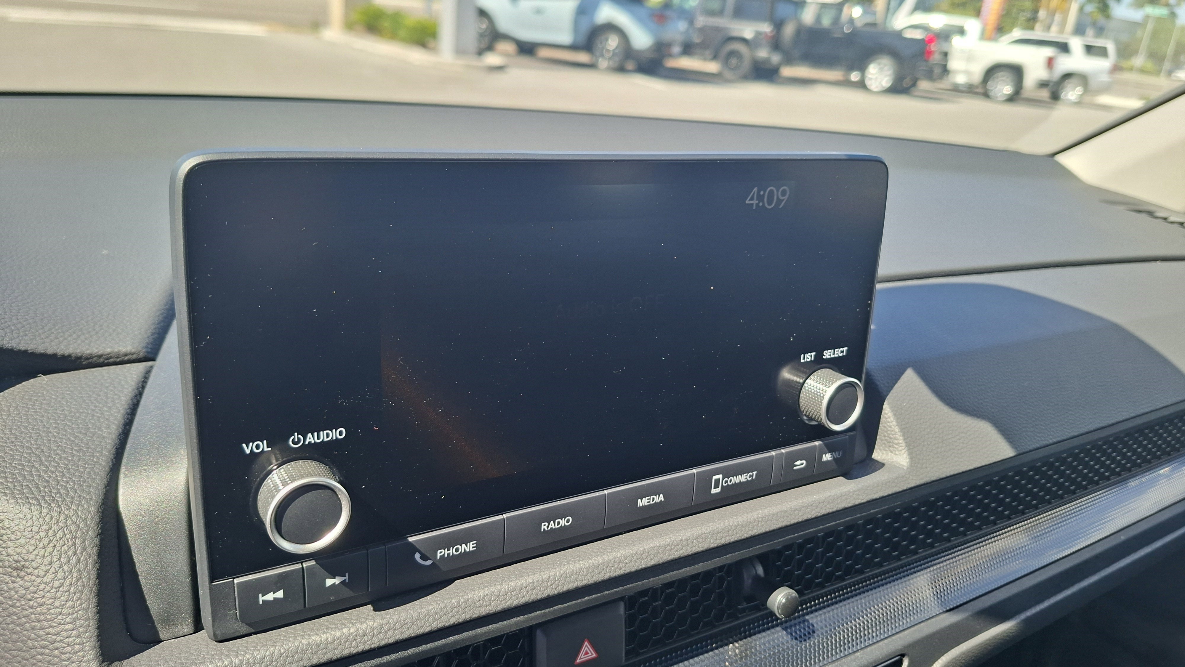 Used 2024 Honda CR-V LX image 13