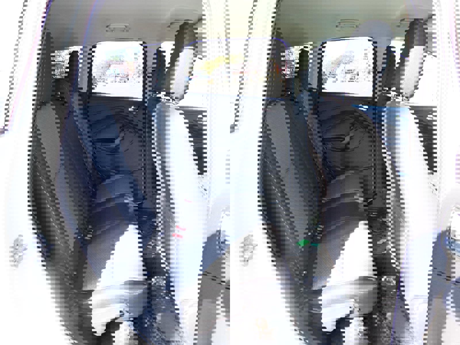 Used 2019 Ford Escape SE image 13