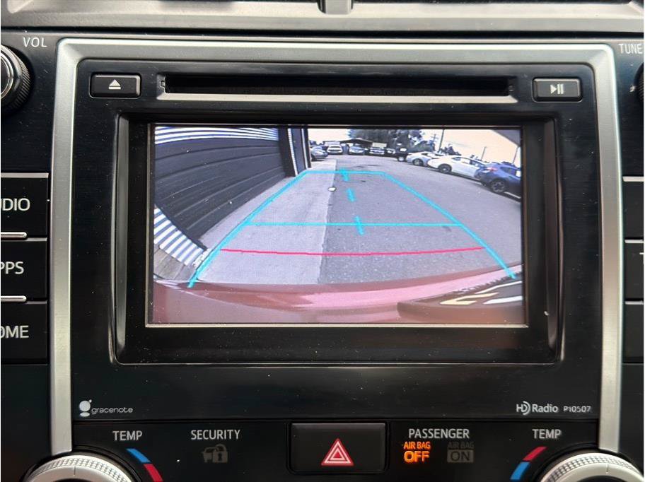 Used 2014 Toyota Camry XLE w/ Protection Package FWD image 17