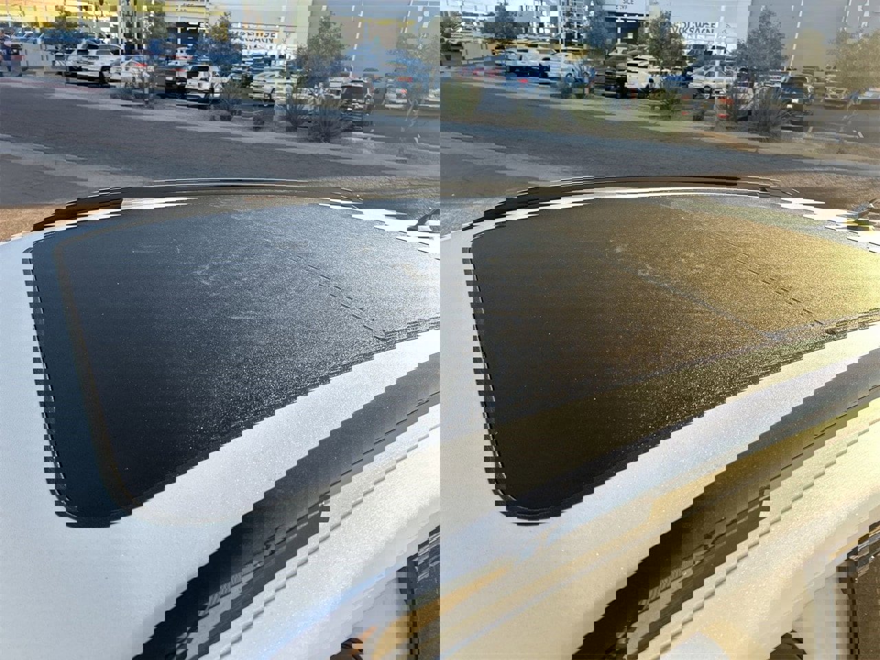 New 2026 Volkswagen Tiguan SE R-Line image 18