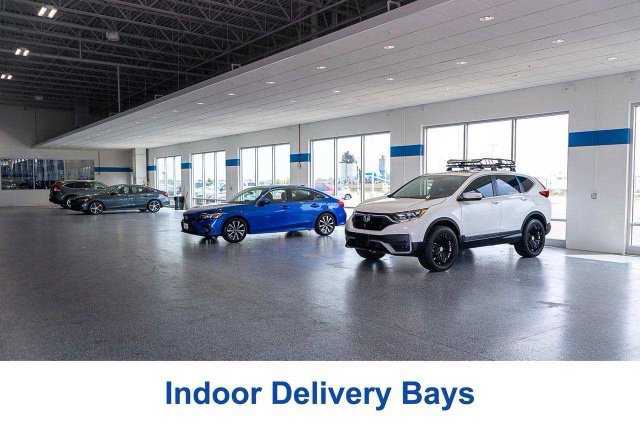Used 2024 BMW X5 M Competition w/ Executive Package AWD/4WD image 27