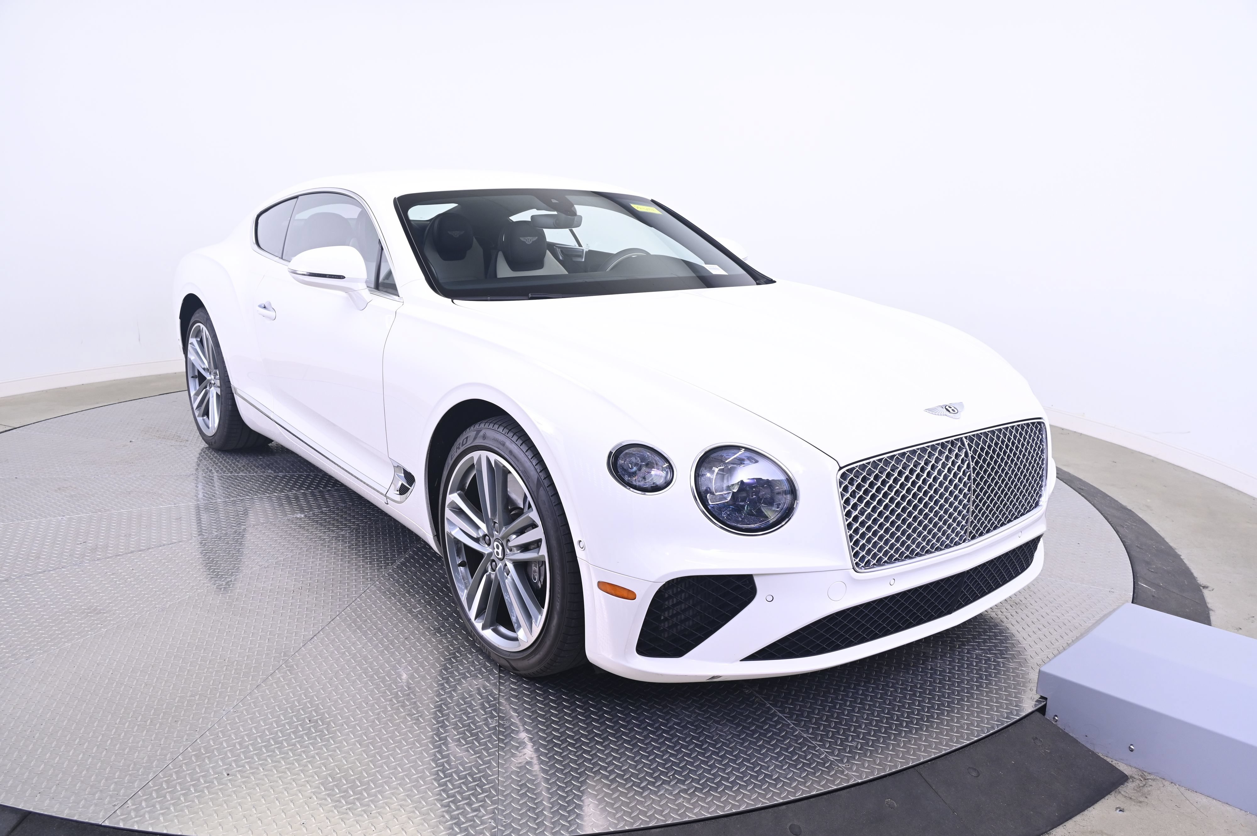 Used 2021 Bentley Continental GT AWD/4WD image 9