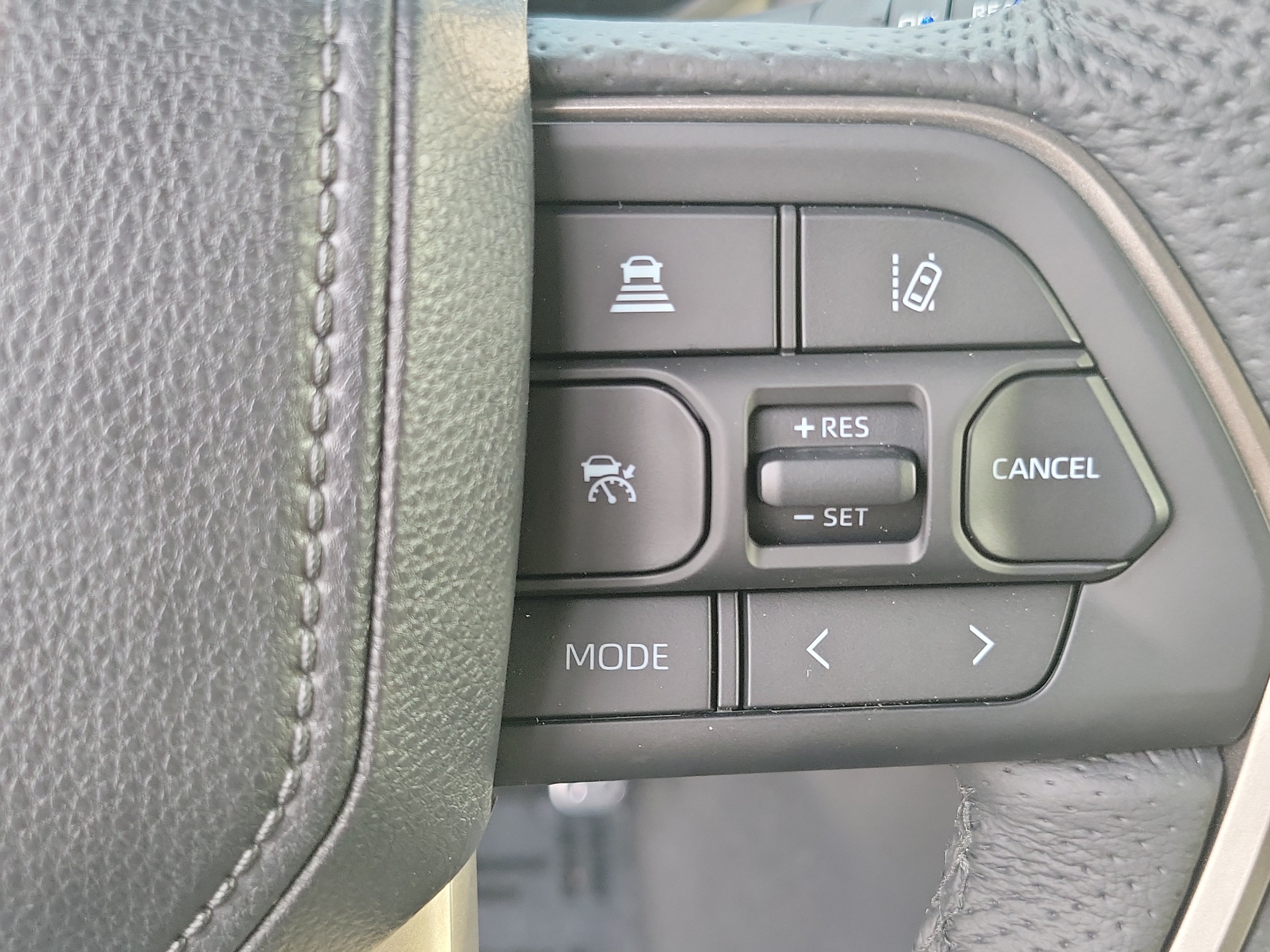 New 2026 Toyota Sequoia Platinum AWD/4WD image 25
