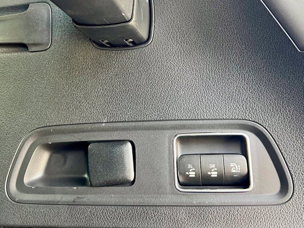 Certified 2026 Mercedes-Benz GLS 450 4MATIC image 62