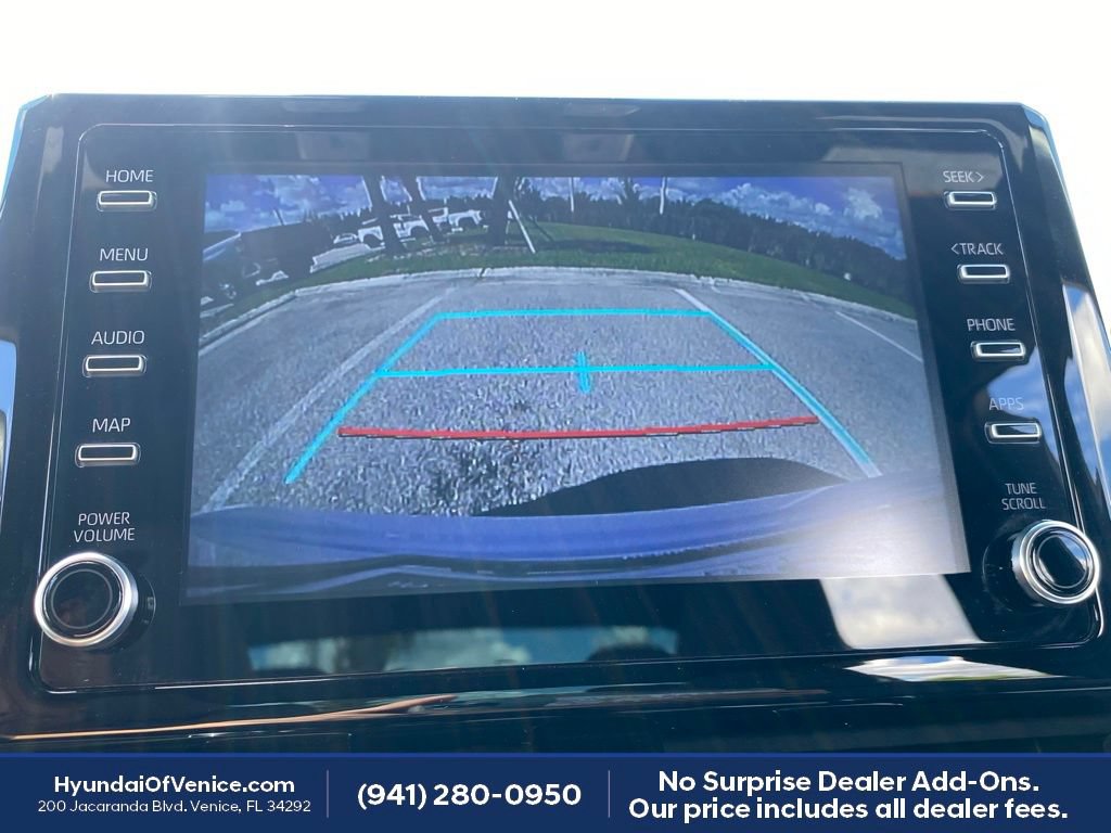 Used 2020 Toyota Corolla SE FWD image 5