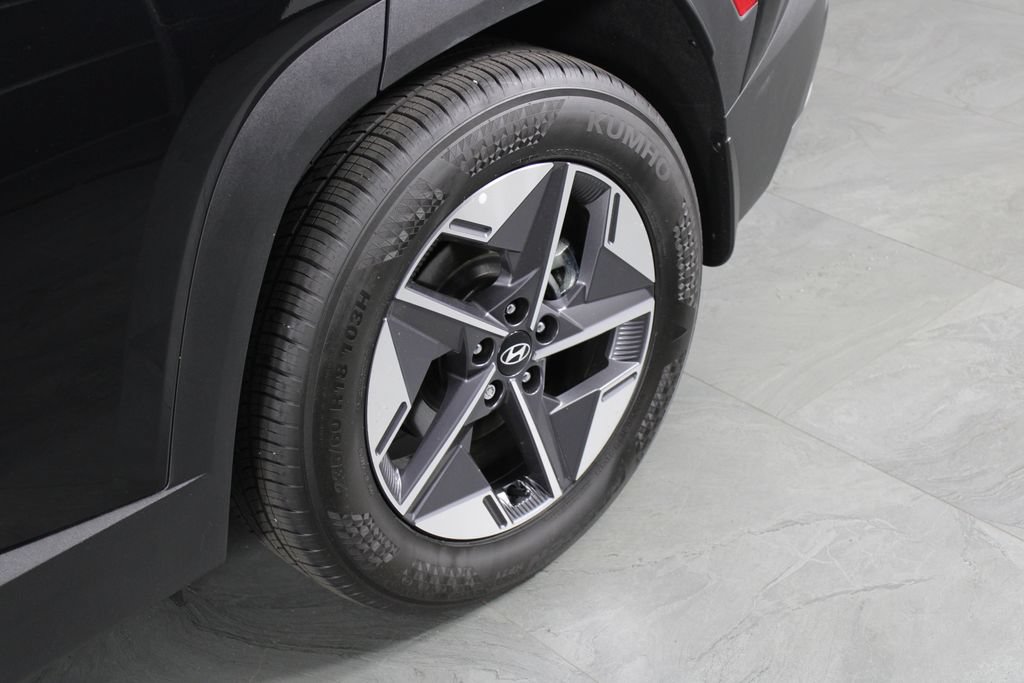 Used 2026 Hyundai Tucson SEL FWD image 13