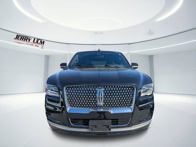 Used 2023 Lincoln Navigator L Reserve image 7