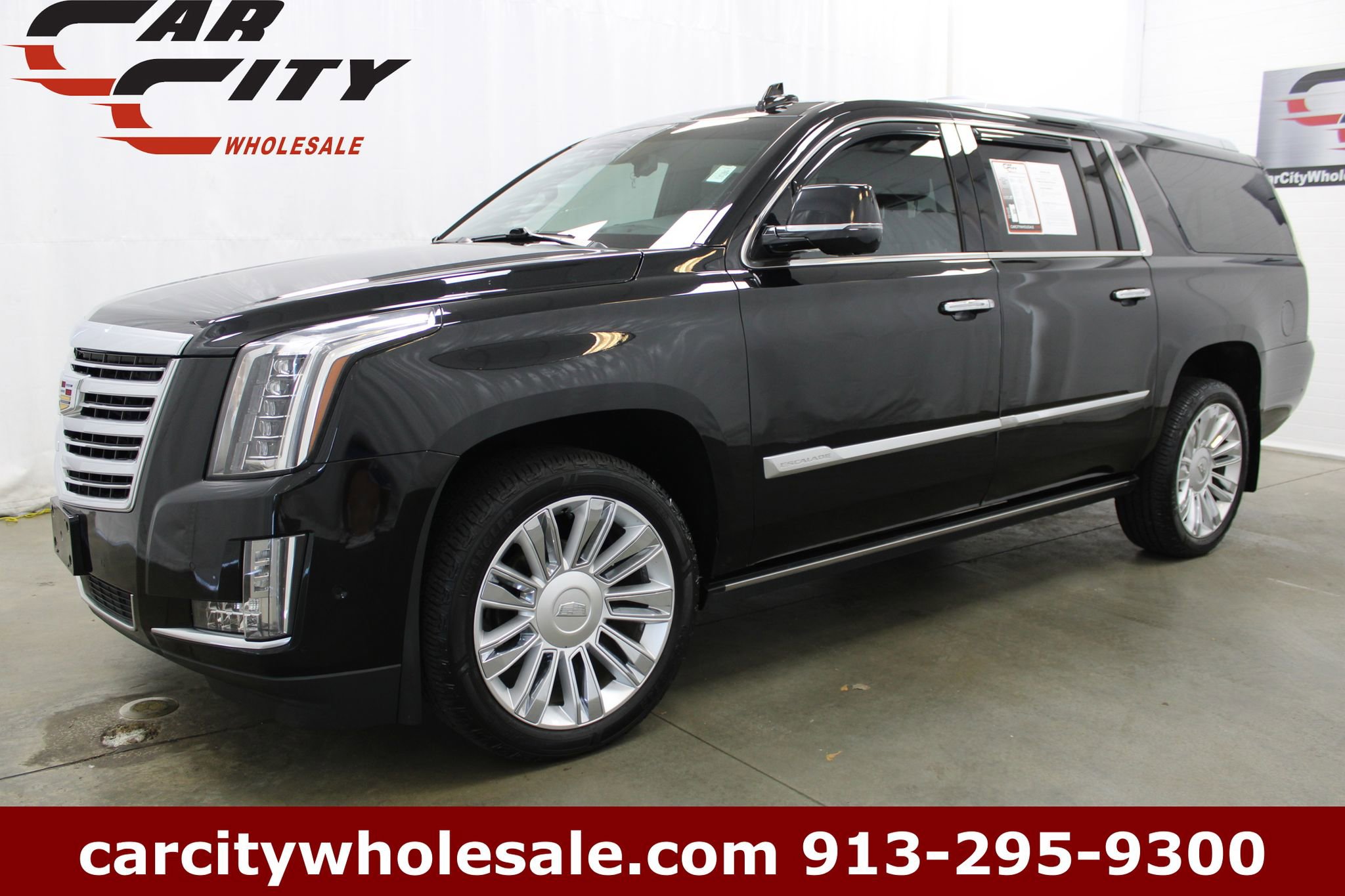 Used 2020 Cadillac Escalade ESV Platinum AWD/4WD image 1
