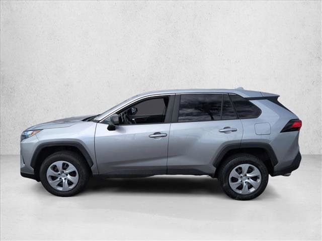 Used 2025 Toyota RAV4 LE image 9