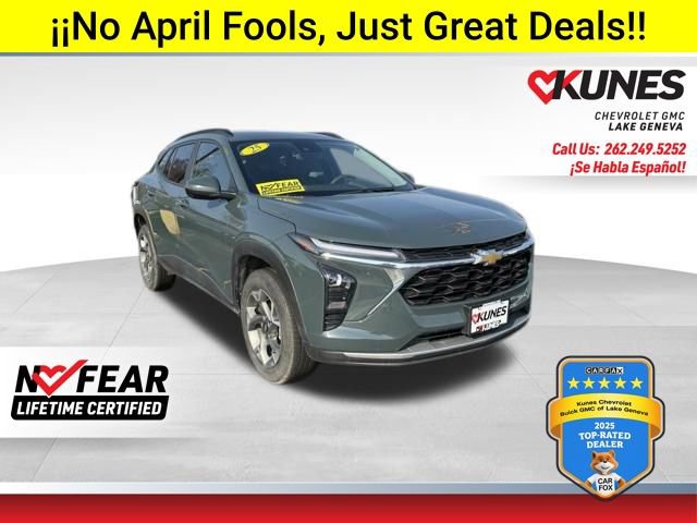 Used 2025 Chevrolet Trax LT