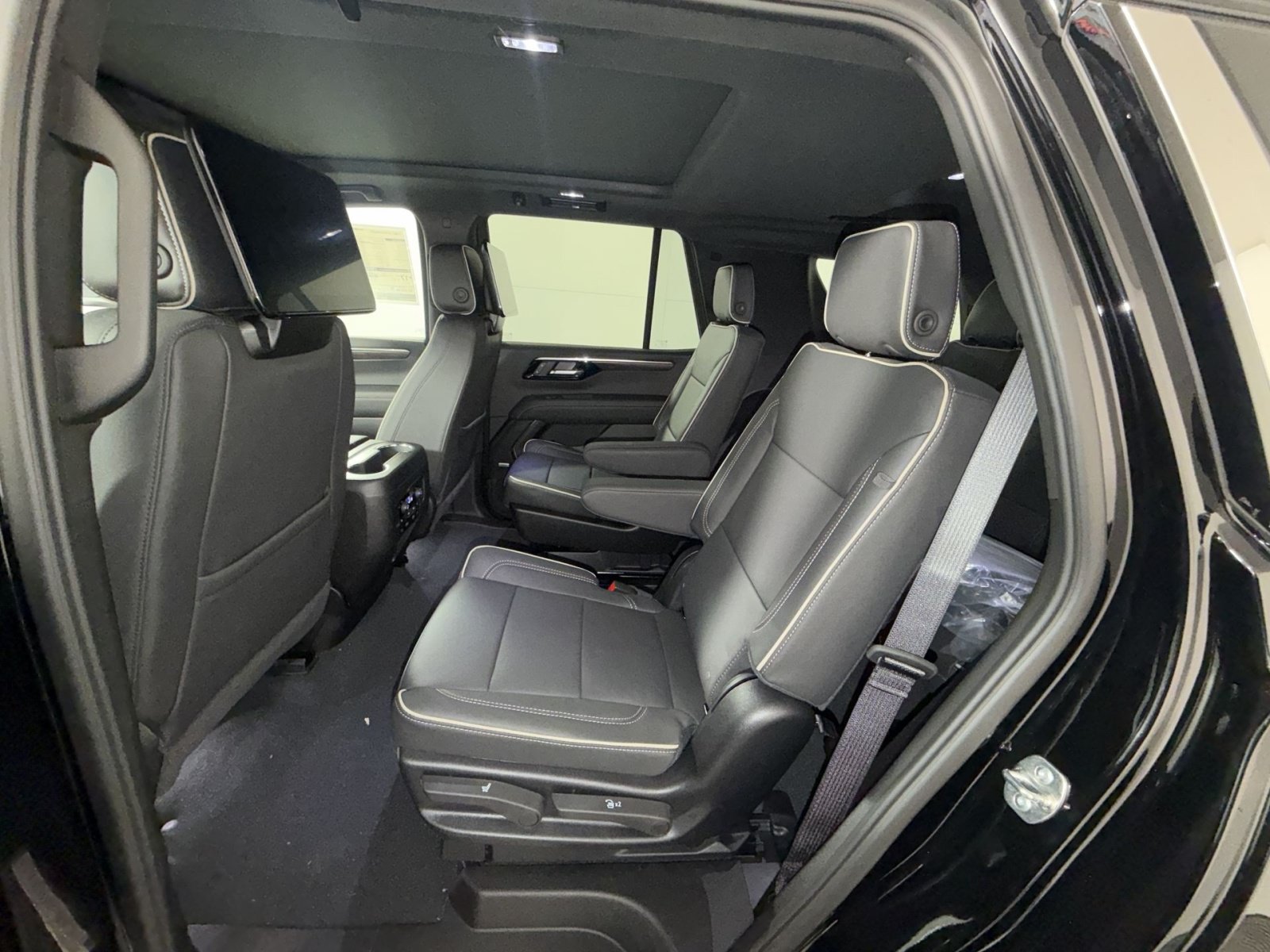 New 2026 Chevrolet Tahoe Premier AWD/4WD image 25