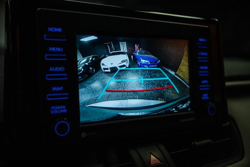 Used 2021 Toyota RAV4 XLE FWD image 21
