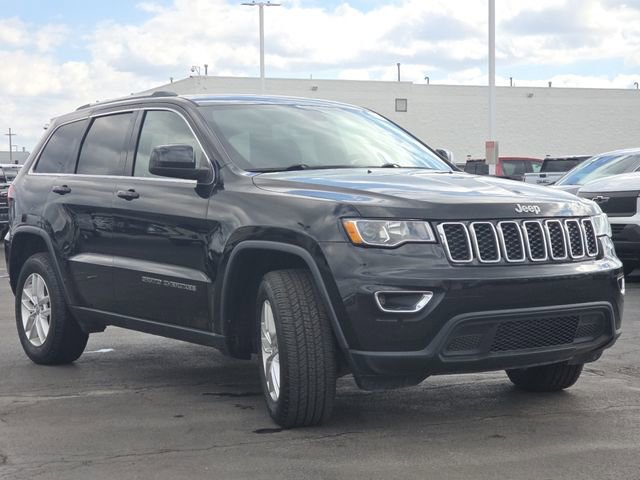 Used 2018 Jeep Grand Cherokee Laredo image 16