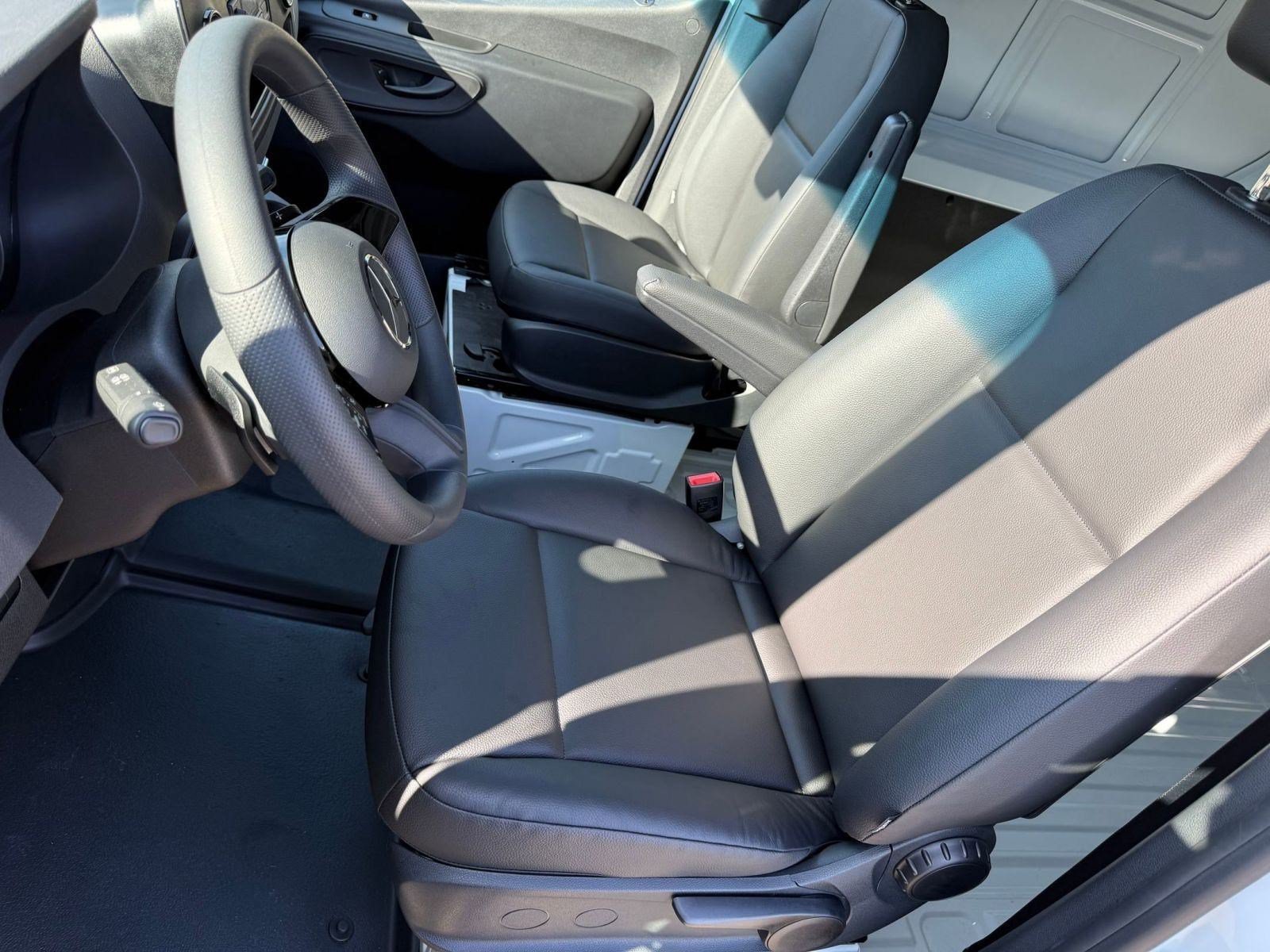 New 2025 Mercedes-Benz Sprinter 2500 image 20