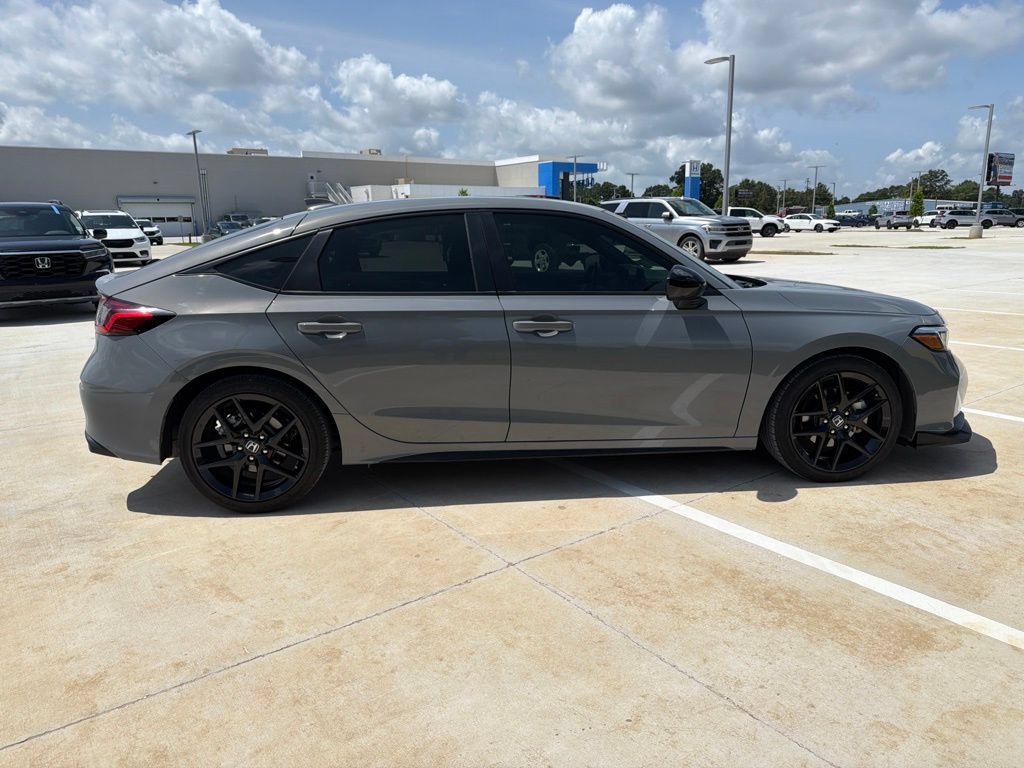 Used 2025 Honda Civic Sport image 4