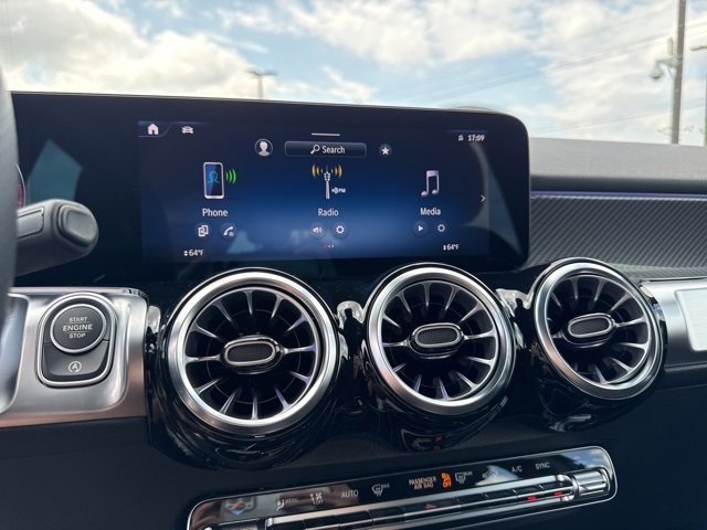 New 2025 Mercedes-Benz GLB 35 AMG 4MATIC image 15